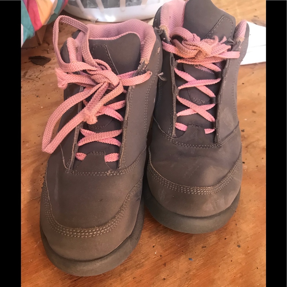 Youth Jordan’s